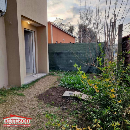 Imagen 8 de 12 de Duplex En Manzanares - Pilar