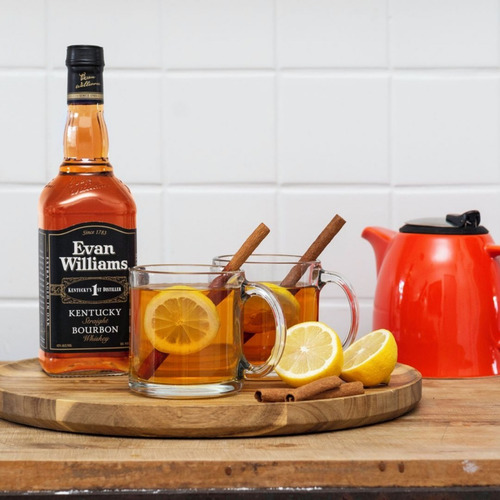 Imagen 3 de 10 de Whisky Evan Williams Kentucky Black Bourbon 750ml.