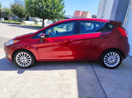 Ford Fiesta Kinetic Design 1.6 Se Plus 120cv 2014