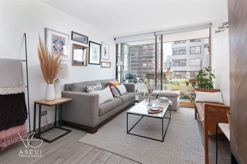 Depto En Venta Las Condes 2 Dorm, 2 Baños. Excelente Estado