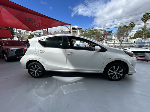 Toyota Prius 1.5 C