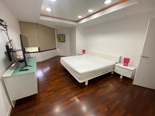 Excelente Apartamento Para Alquilar En Inmejorables Condiciones, Estratégicamente Ubicado En La Urb. Campo Alegre
