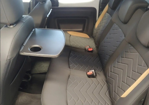 Imagen 14 de 15 de Renault Kangoo Stepway 1.5 Dci Oferta Patentado