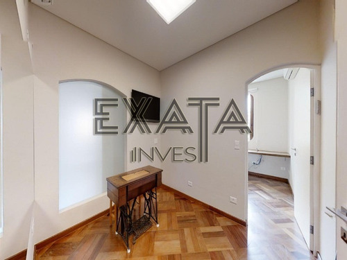 Imagem 25 de 30 de Apartamento Reformado Em Andar Alto, Na Consolação / Jardim América, Edifício Renomada Construtora Lindenberg Em Estilo Mediterrâneo, Com 4 Amplas Suítes, 4 Vagas. - Ap01320 - 70645775