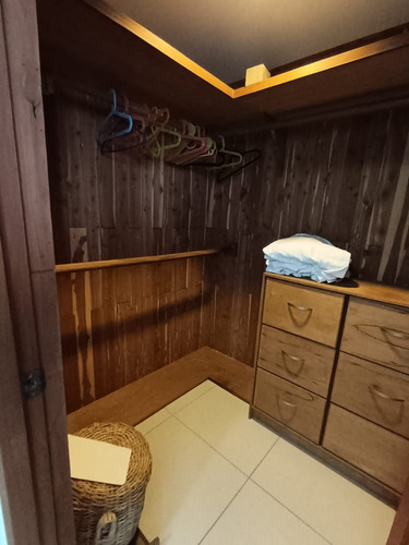 Moderno E Iluminado Apartamento De 231.83 Mt2, Finamente Amueblado.