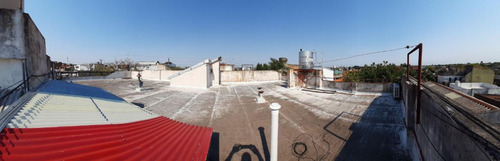 Local De 120 Mts2 + Departamento De 4 Ambientes + 2 Cocheras