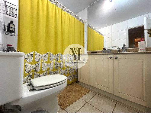 Casa Muy Bien Cuidada,5 Dormitorios,4 Baños (95384)