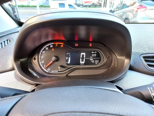Imagen 7 de 15 de Chevrolet Onix Lt 2018 Pocos Km Con Cam Y Llantas Hmc
