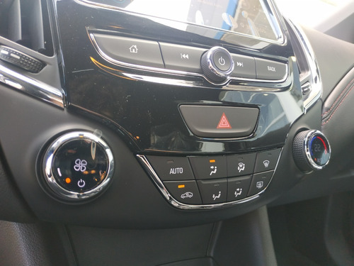 Chevrolet Cruze 5 1.4 Rs At 5 p