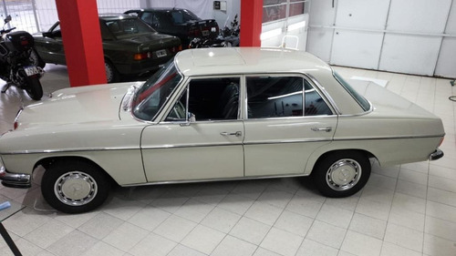 Mercedes Benz 250-8 1968 Charliebrokers