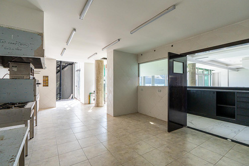 Venta Hotel En Fisherton A Estrenar