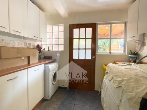 Excelente Estado, Cómoda, Amplia, Condominio Cerrado 3d-2b