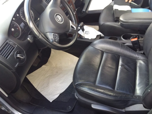 Vw Bora 1.8 T Cuero Tiptronic Unico Romera Hnos Div Usados