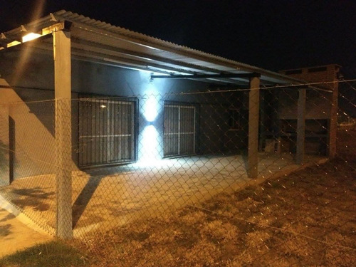 Imagen 7 de 25 de Galpón Y Casa Con Pileta. Excelente Oportunidad!!!!