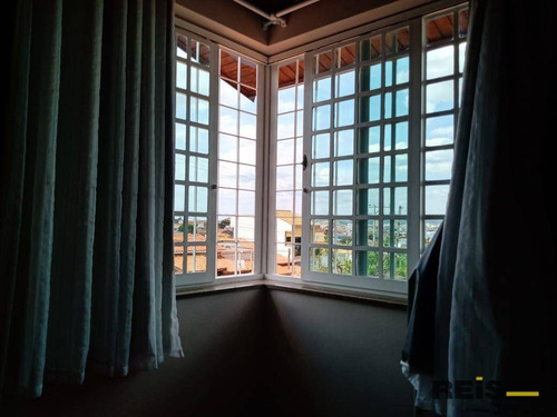 Casa Com 3 Dormitórios À Venda, 309 M² Por R$ 770.000 - Vila Carvalho - Sorocaba/sp - Ca1847