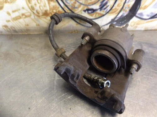 Caliper Mordaza Delantero Izquierdo Ford Focus Lx Mod 00-04