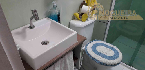 Imagem 15 de 16 de Apartamento Reformado 2 Dormitórios - Bonsucesso - 4359