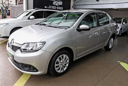 Renault Logan Expr 1016v