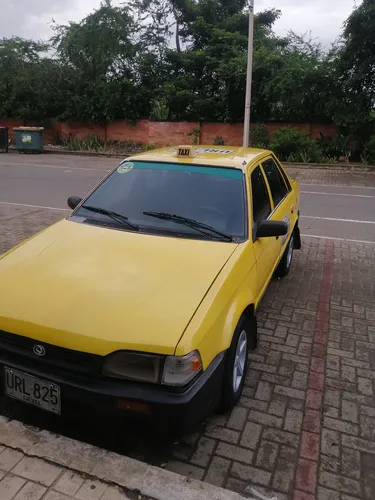 Mazda 323 1.3 Nei