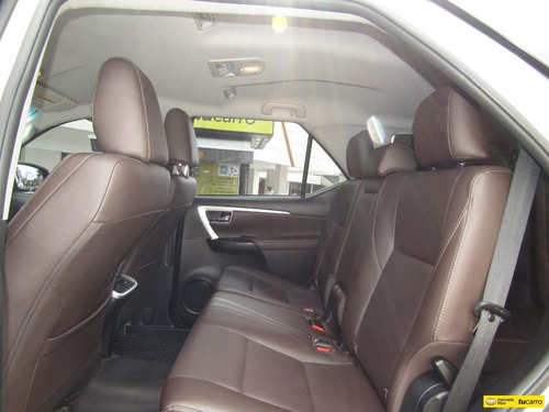 Toyota Fortuner 2.7 4x2
