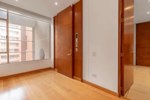 Apartamento En Arriendo/venta En Los Rosales. Cod A23453