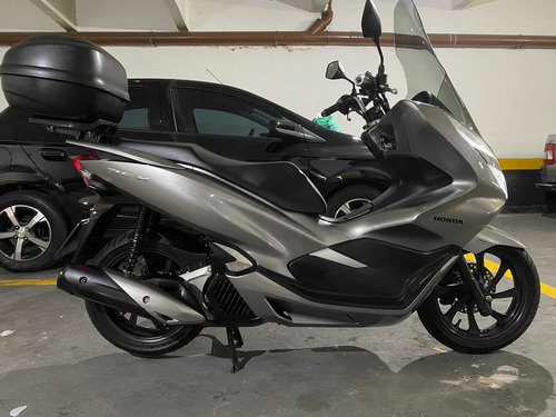 Imagem 2 de 8 de Honda Pcx
