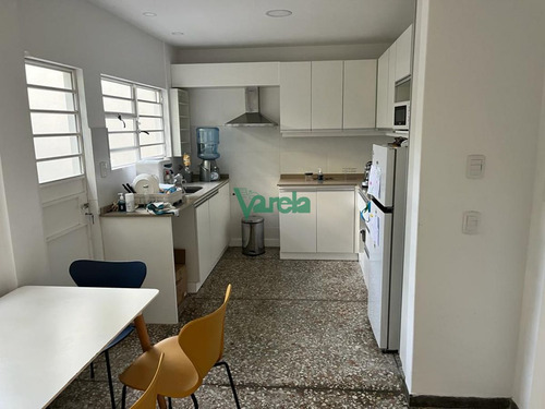Imagen 6 de 30 de Venta Casa, Punta Carretas, Casi Golf, Ideal Empresa Reciclada A Nuevo!!!!