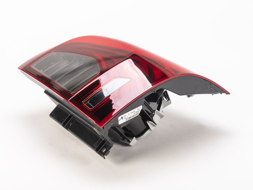 Imagen 3 de 6 de Faro Tras Renault Duster Oroch 2.0 Dynamique