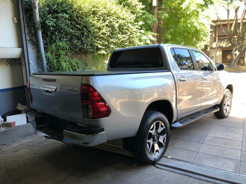 Toyota Hilux 2.8 Cd Srx 177cv 4x2