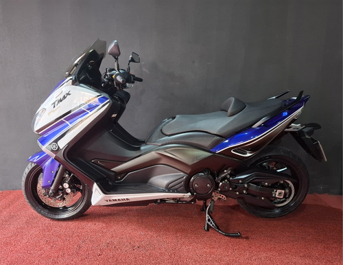 Yamaha T-max