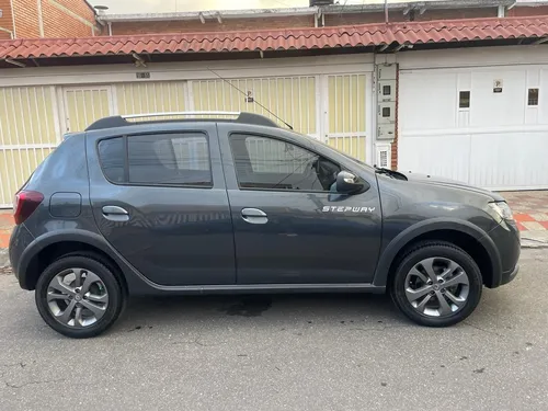 Renault Stepway 1.6 Intens At