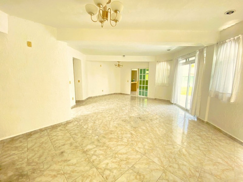 En Renta Anual Casa Sin Muebles En Lomas De Cocoyoc