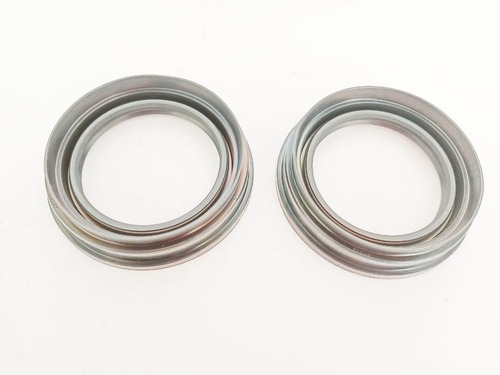 2 Pzs Retenes De Ruedas Delanteras Nissan Pick-up D21 1996