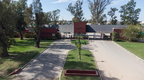 Imagen 4 de 30 de Venta - Lote 145 Barrio Privado El Ensueño