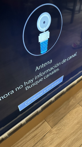 Televisión Hisense 65h8e Led Lcd Tv (Usado)