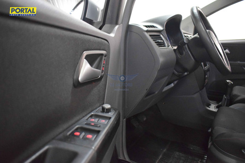 Volkswagen Fox Prime 1.6 8v (flex)