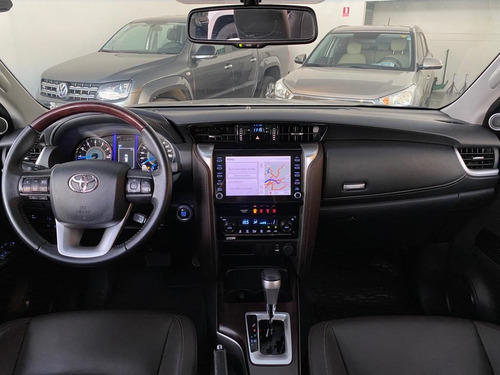 Imagem 9 de 14 de Toyota Sw4 2.7 Srv 7l 4x2 (aut) (flex)