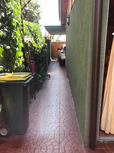 Imagen 4 de 19 de Casa En Comuna La Reina, Villa La Reina, Cuenta Con 2 Casas
