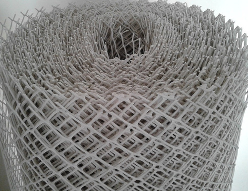 Imagen 7 de 10 de Malla Plastica Romboidal Perimetral De Seguridad 20 X 20