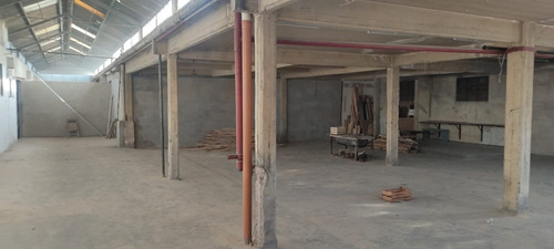 Alquiler Galpón En Planta Alta 375m2 - Villa Martelli - Vicente López