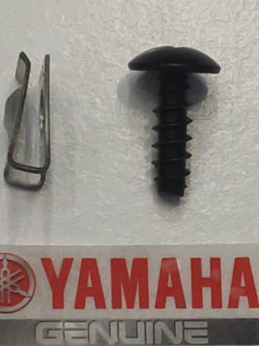 4 Parafuso + 4 Porca Presilha Carenagem Yamaha Neo N-max (Usado)