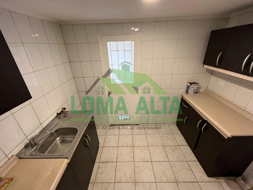 Casa De 5 Dormitorios Y 2 Baños Comuna De Puente Alto