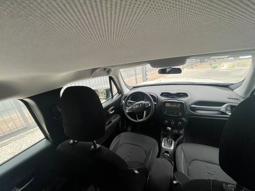 Jeep Renegade 1.8 Sport At6