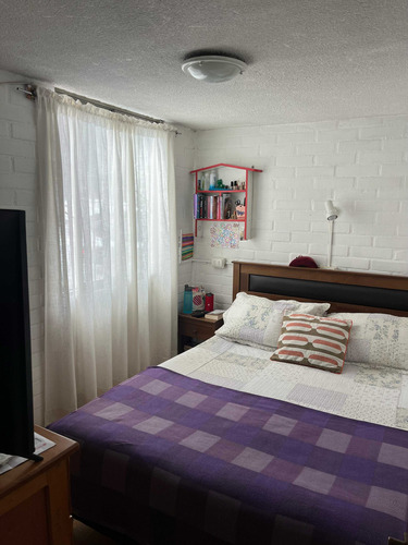 Excelente Casa Acepta Subsidio (96607)