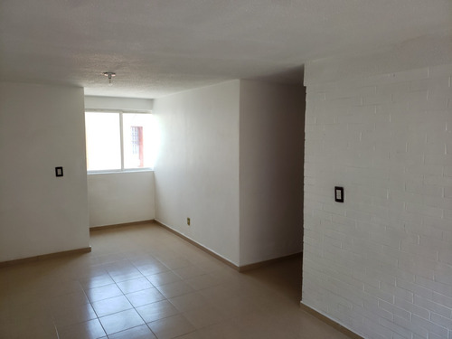 Imagen 2 de 20 de Departamento De 3 Recámaras En Renta Cerca De Av. Tláhuac En 2° Piso