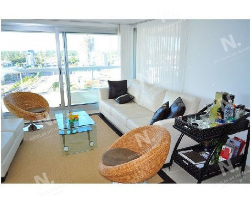 Imagen 2 de 30 de Hermoso Departamento En Venta, Zona De La Mansa. - Punta Del Este Mansa