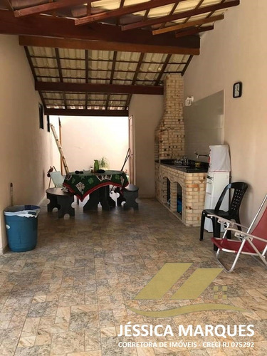 Imagem 4 de 10 de Casa De 2 Quartos, Área Gourmet E Piscina Em Unamar - Jmc.81