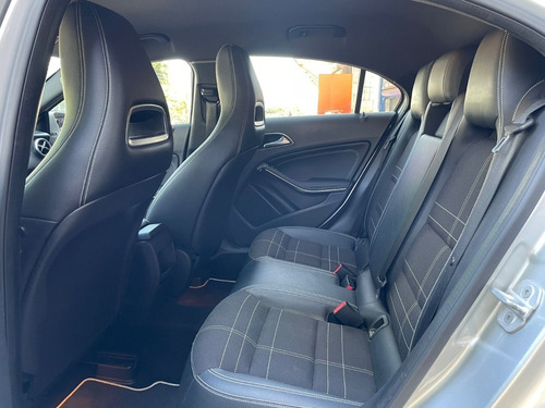 Imagem 9 de 11 de Mercedes-benz A200 Urban 1.6