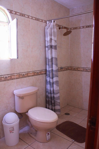 9 Recámaras 7 Baños