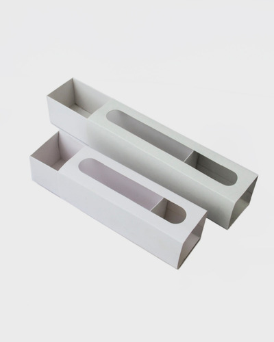 Caja Macarrons Blanca 05×05×16 Cm Con Visor- Pack X 10 Un.